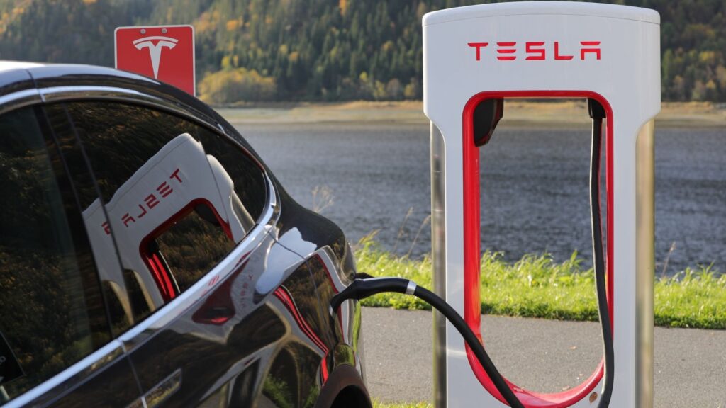 Tesla supercharger netwerk